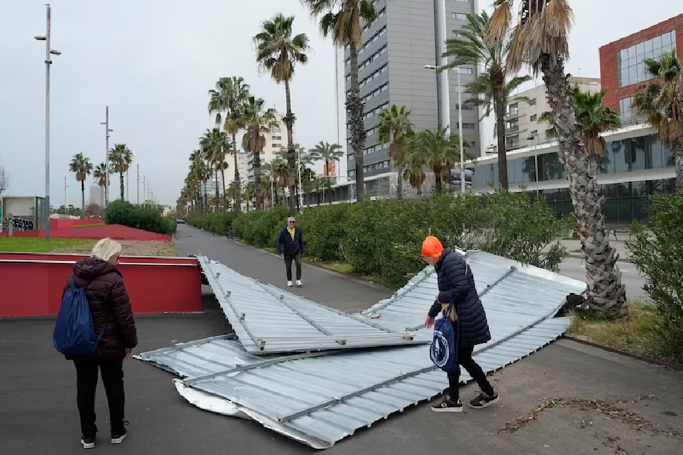 Pasó lo peor: hay víctimas fatales por la borrasca “Oriana”