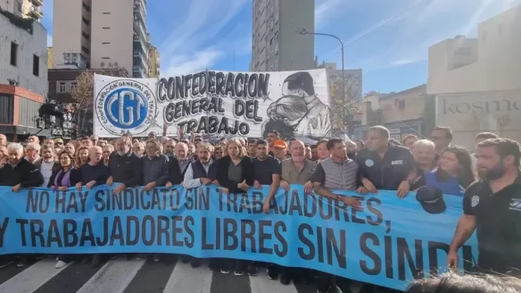 🏛️ CGT marcha a Tribunales contra la reforma laboral