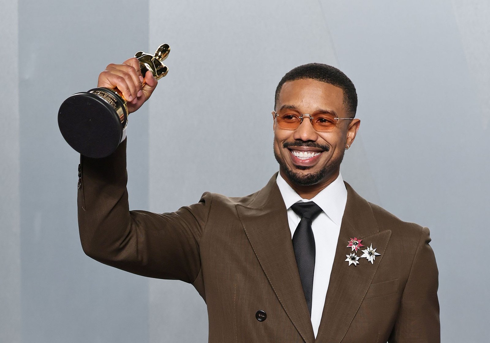 Michael B. Jordan se llevó su oscar a este insólito lugar